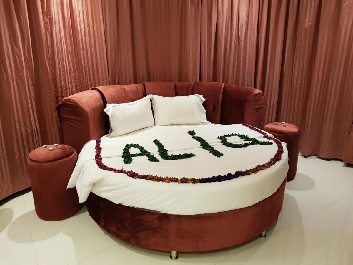 فندق الميثاق بواسطة سما ستار Riyadh Exterior photo